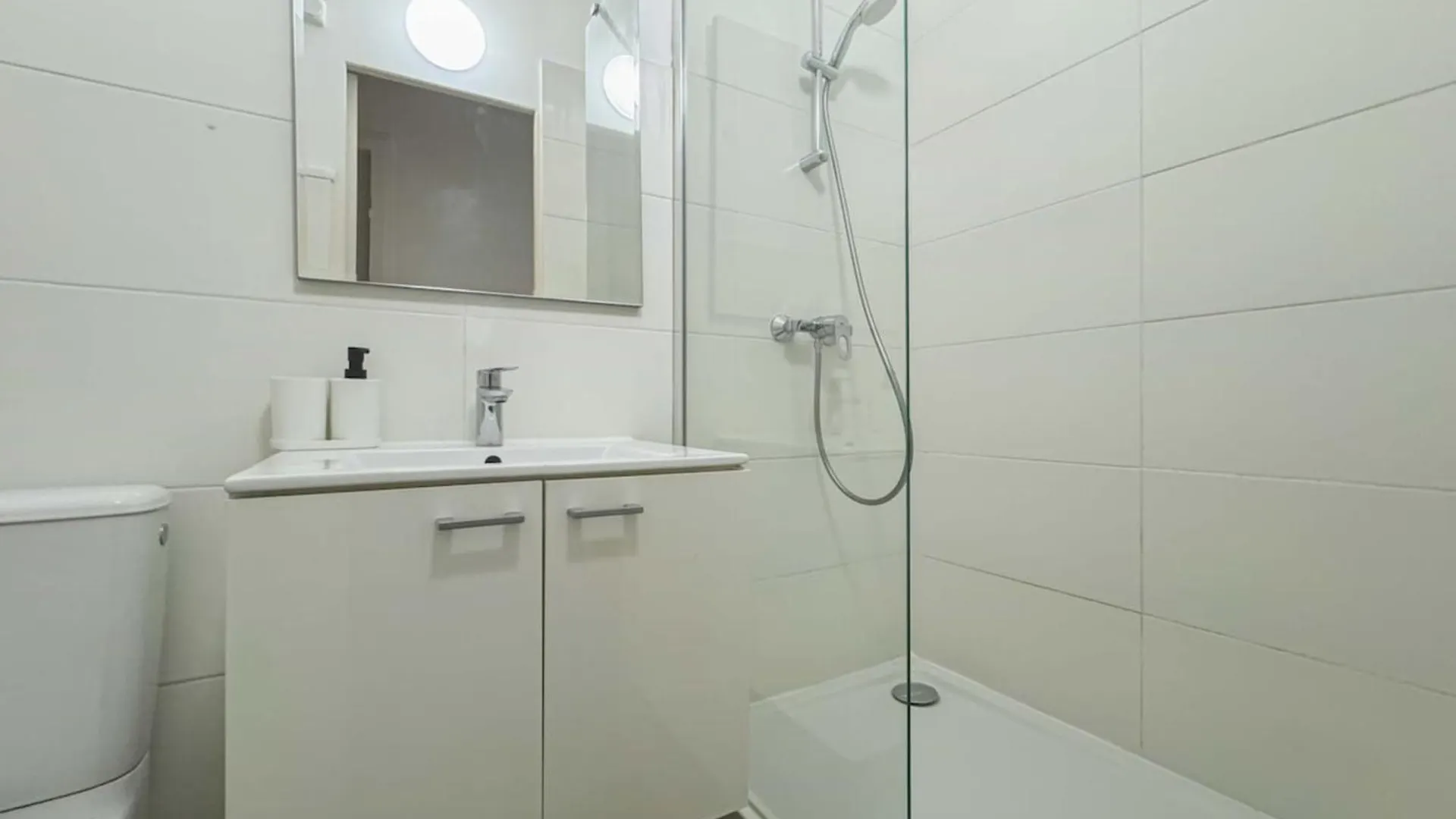 Holiday home Flexliving - - Mesnil Paris